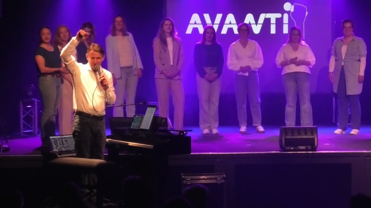 Avanti Jubilee Show 2026 — production context Live stage lighting and projected visuals at the Avanti Jubilee Show 2026
